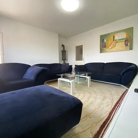 Διαμέρισμα Apartman “iva” *